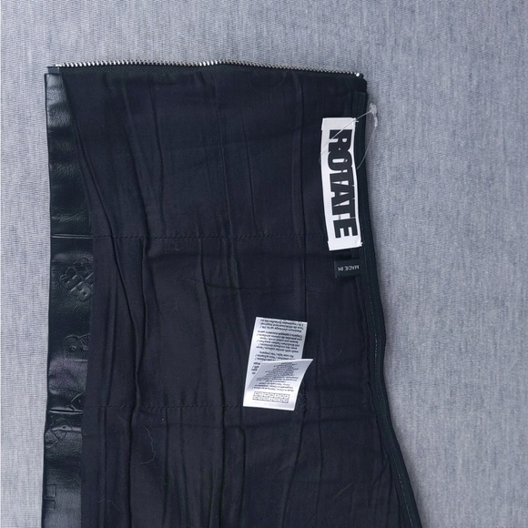 👯‍♀️Host Pick⚡️Rotate (BirgerChristensen) 🇩🇰Emili StraplessTop-w/ flaw - Picture 8 of 12